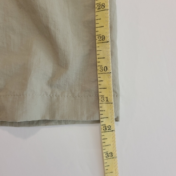 Against The Elements Men's Khaki Convertible Adventure Pants Size Large - Picture 10 of 10